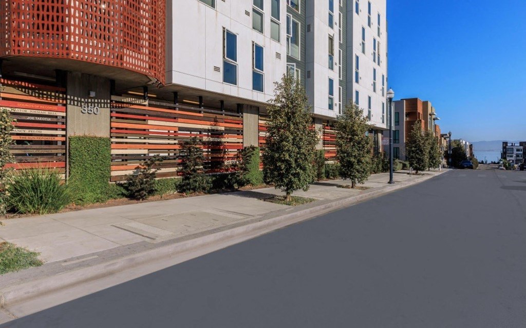 Pacific Pointe street view