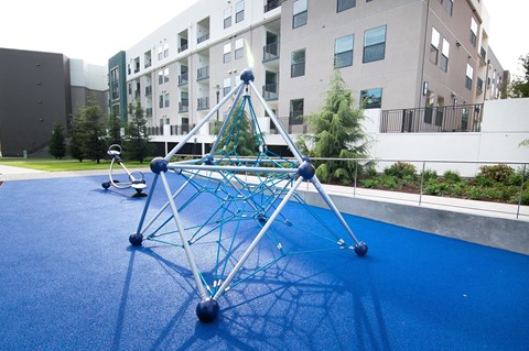 Park View at Cadence Apartments, HAYWARD, CA