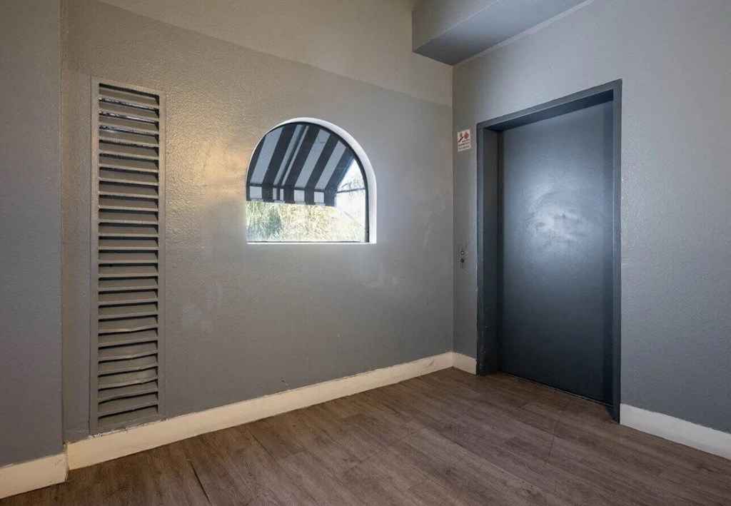 park city view inside elevator