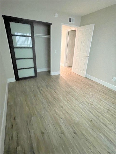 Peachgrove Apartments Bedroom