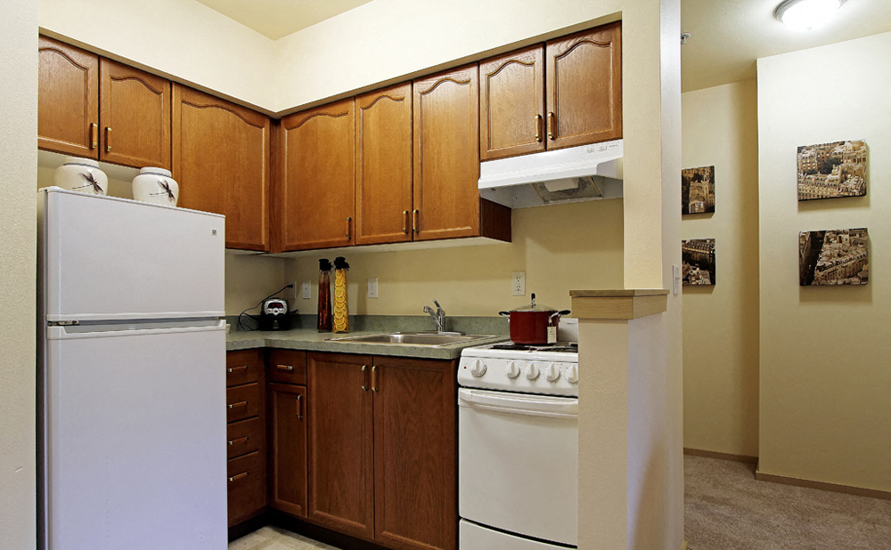 Radcliffe Place Apartments kitchen area