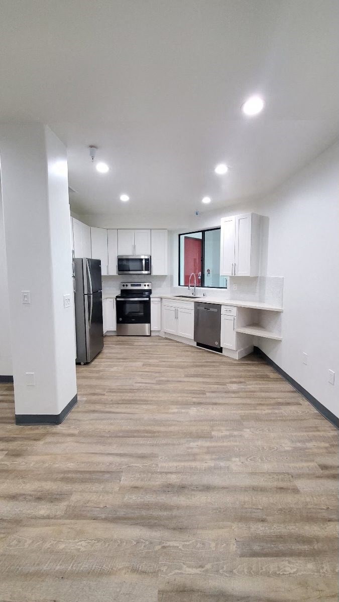 Vista Paradiso one bedroom kitchen