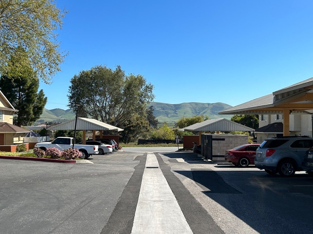 San Luis Bay parking