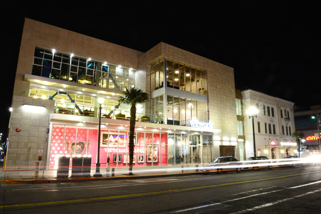Criterion Promenade exterior building nighttime