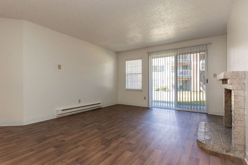 Silver Shadow Apartments spacious living area Silver Shadow Apartments spacious living area