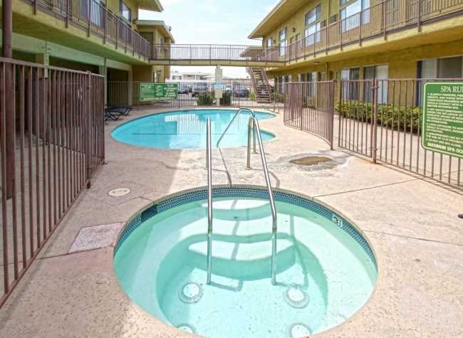 University Commons jacuzzi