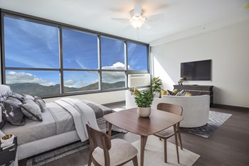 Hale Kalele Apartments Bedroom with view Hale Kalele Apartments Bedroom with view - Photo Gallery 3