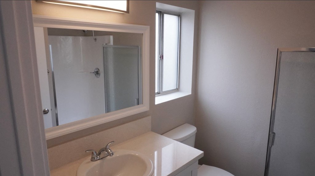 The Canyons at Sherman Oaks unit 6 bathroom vanity