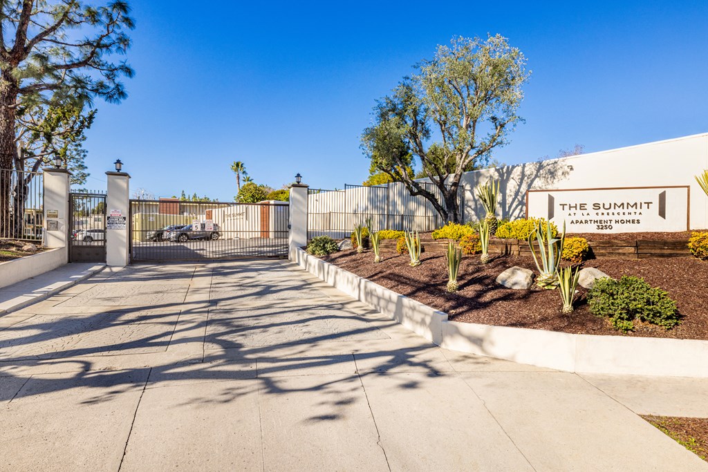 Summit Monument Sign and Driveway