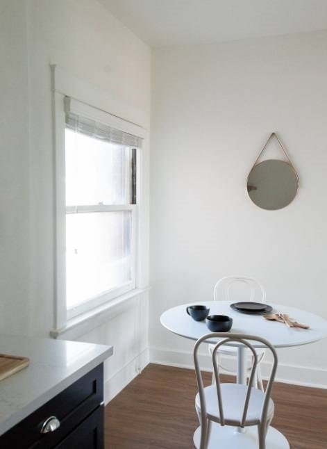 Villa Elaine dining area