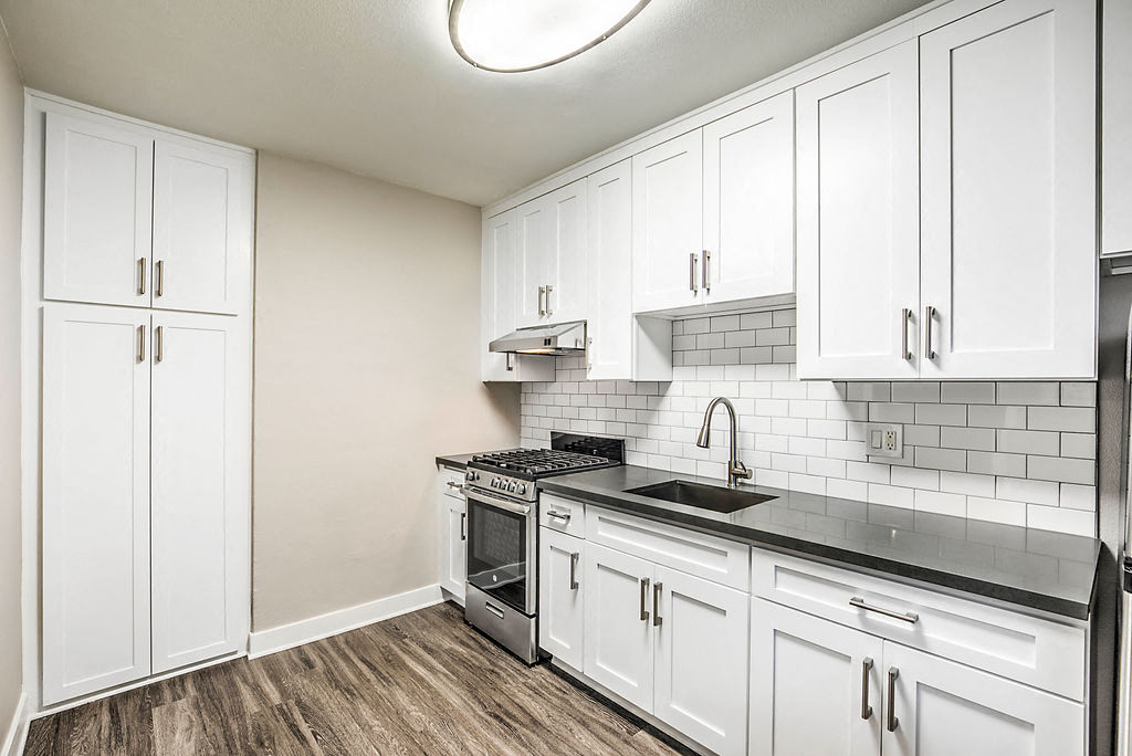 The Island Apartments kitchen with appliances