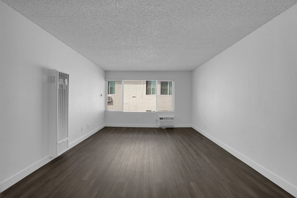 Tierra Del Sol 1 Bedroom Living Room