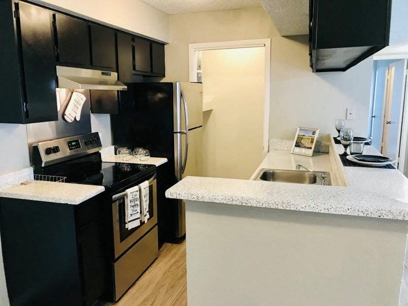 TrinityPark_KitchenWithBlackCabinets