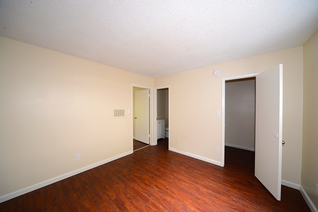 University Gardens unfurnished bedroom with closet