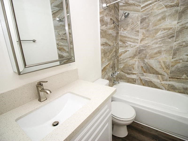 Via Esplanade Apartments Redondo Beach Bathroom