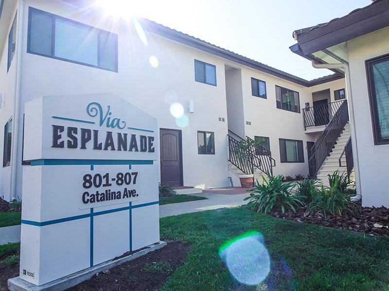 Via Esplanade Apartments Redondo Beach Exterior Sign