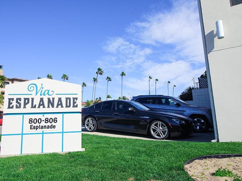 Via Esplanade Apartments Redondo Beach Exterior Signage