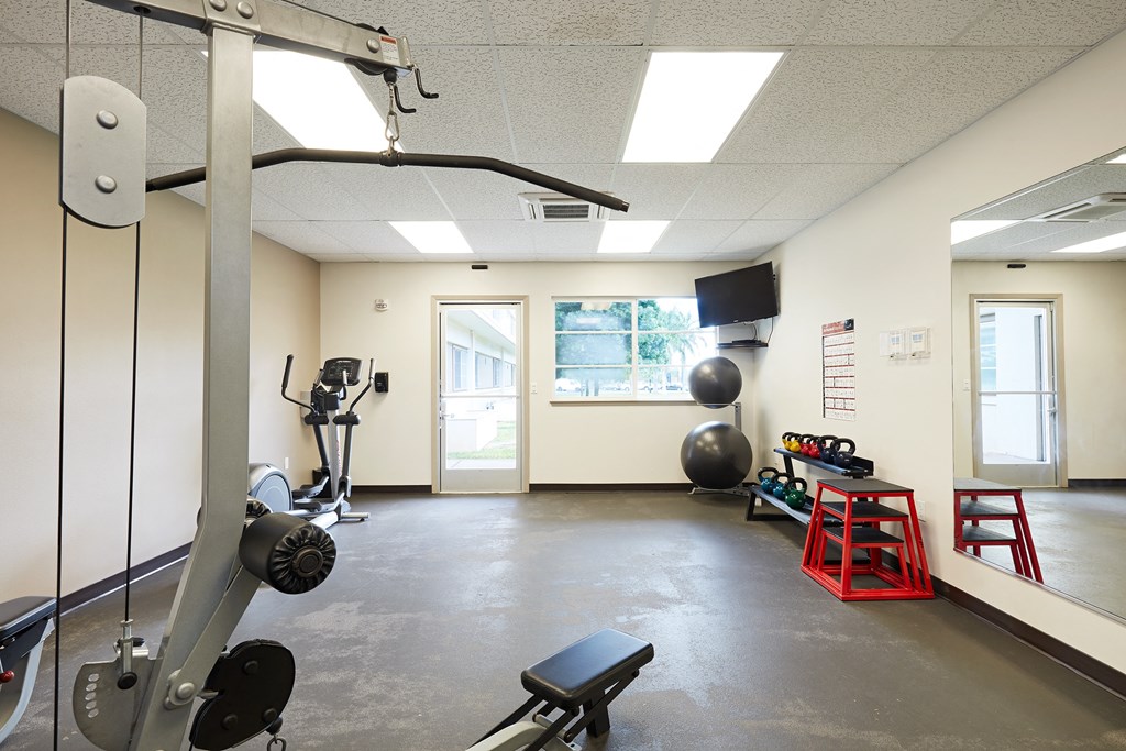 WakeaGardens_Interior_Gym_WeightTrainingElipticalStretchBalls WakeaGardens_Interior_Gym_WeightTrainingElipticalStretchBalls