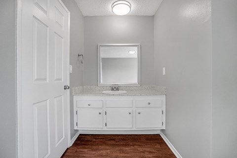 capistrano gardens unit 105 vanity