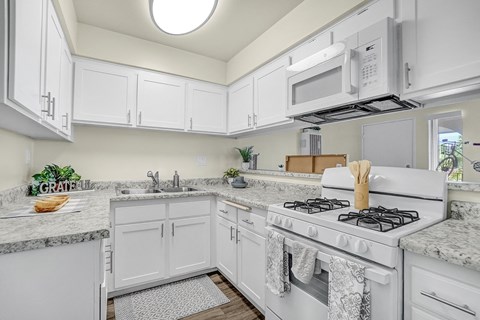 capistrano gardens unit 47 kitchen with stove