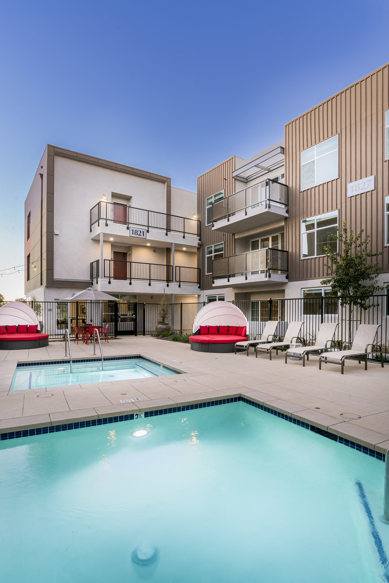 YOLO East jacuzzi close up view