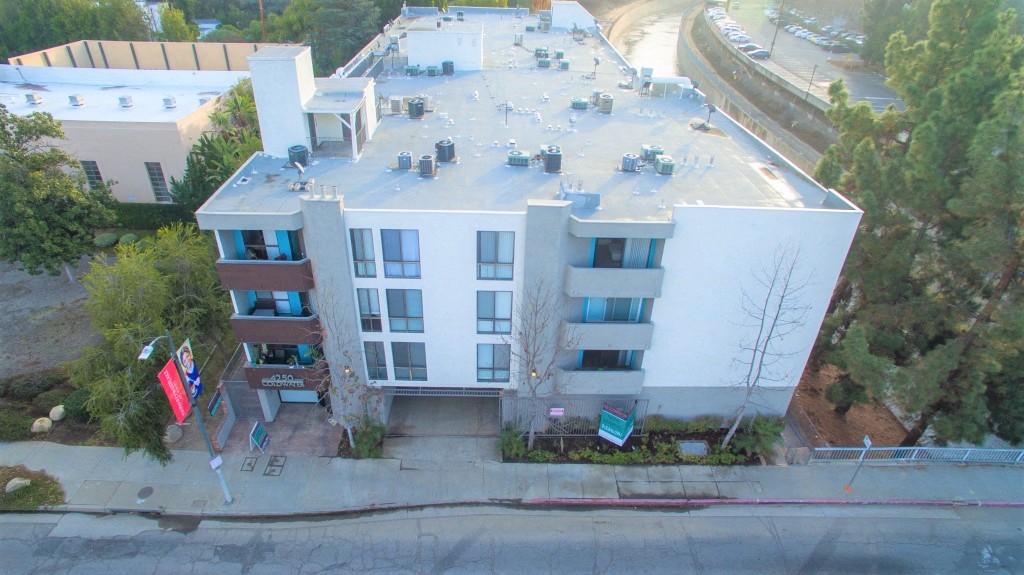 4250 Coldwater Canyon aerial view of building