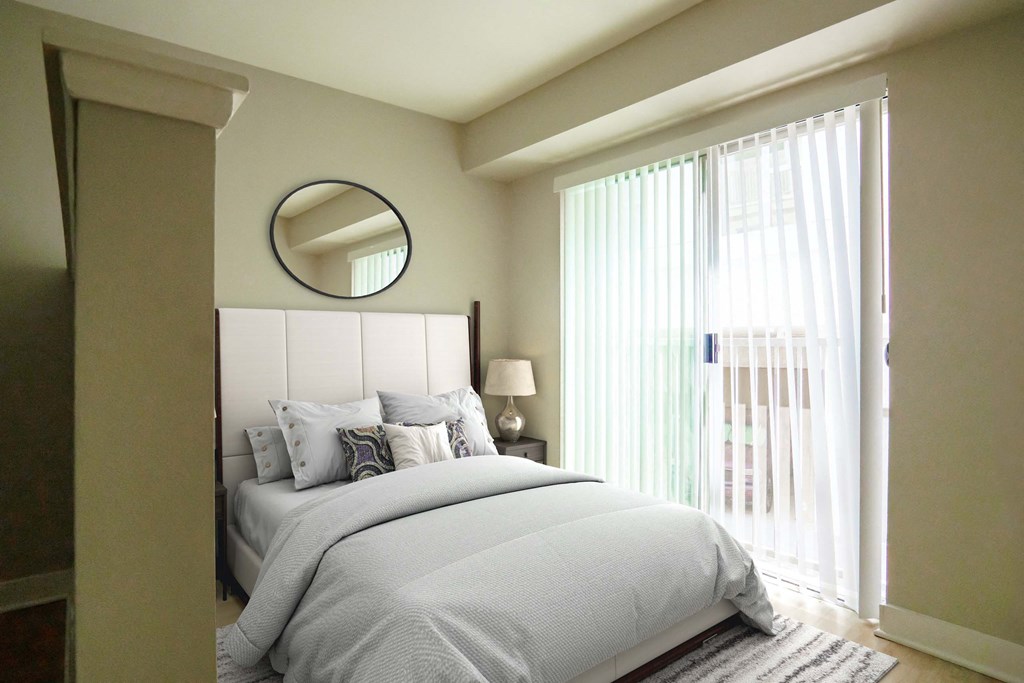 1537 on 7th staged sleeping area