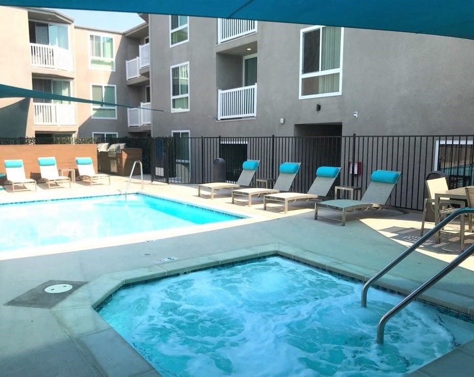 Apartment for rent near Culver City with Pool and Spa