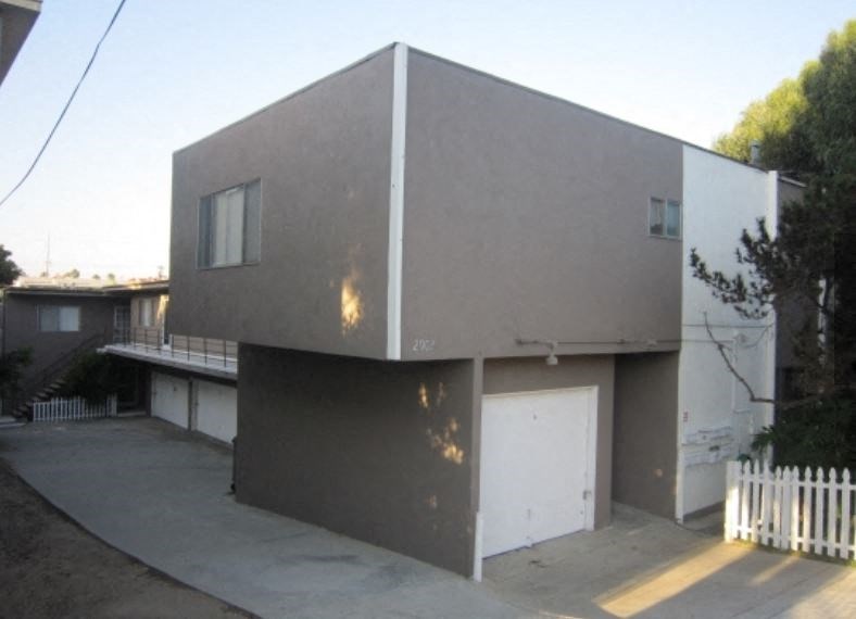 Rockefeller Lane exterior building