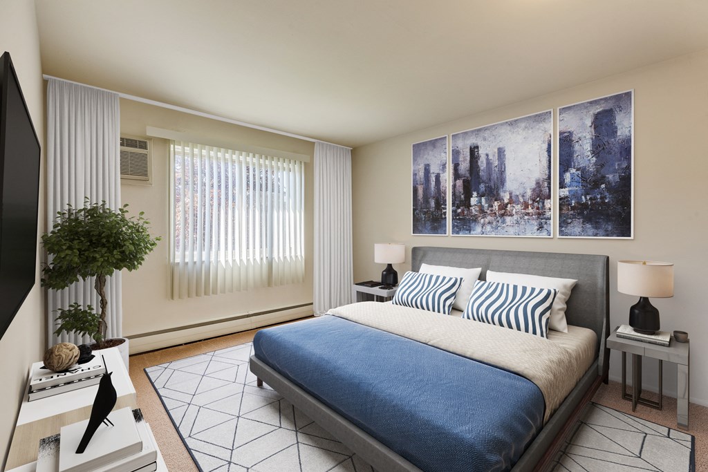 Cherry Hill Village Apartments | Dearborn Heights, MI