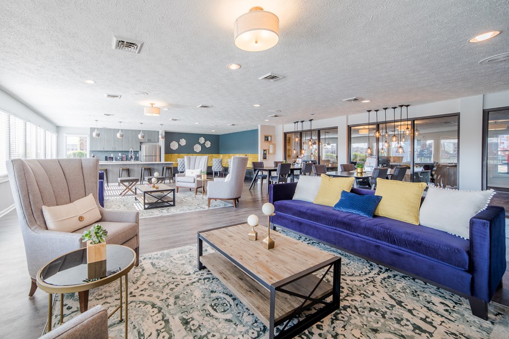 Lake Castelton Apartment Homes | Indianapolis, IN | Amenities