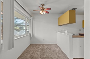 Forest View Apartments - Photo Gallery 20