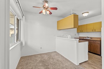 Forest View Apartments - Photo Gallery 21