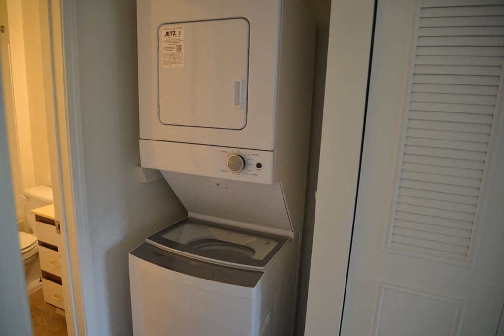 Meridian Court South | Indianapolis, IN Meridian Court South