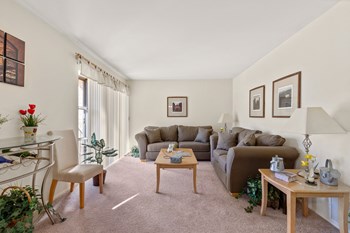 Forest View Apartments - Photo Gallery 6