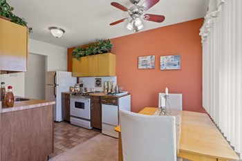 Forest View Apartments - Photo Gallery 14