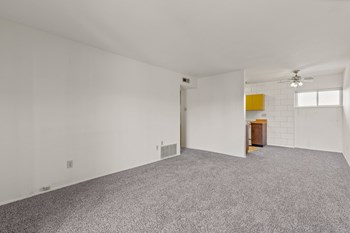 Forest View Apartments - Photo Gallery 16