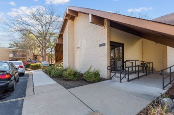 Forest View Apartments - Photo Gallery 5