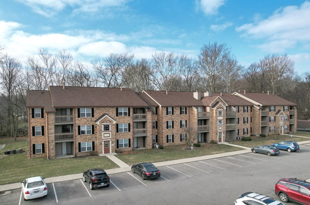 Crooked Creek Apartment Homes | Indianapolis, IN