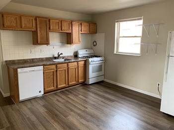 Grant's Trail Apartments - Photo Gallery 3