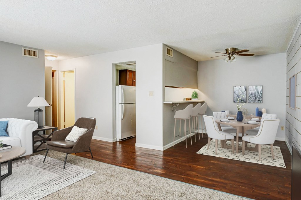 Hathaway Village | St. Louis