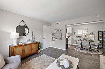 Maplebrook Village Apartments | Images - Photo Gallery 4