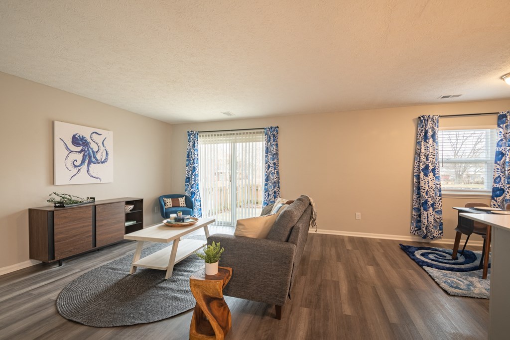 Meridian Court South | Indianapolis, IN