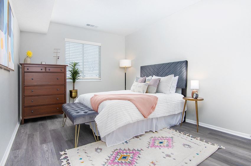 Riverbend Renovated Bedroom - Photo Gallery