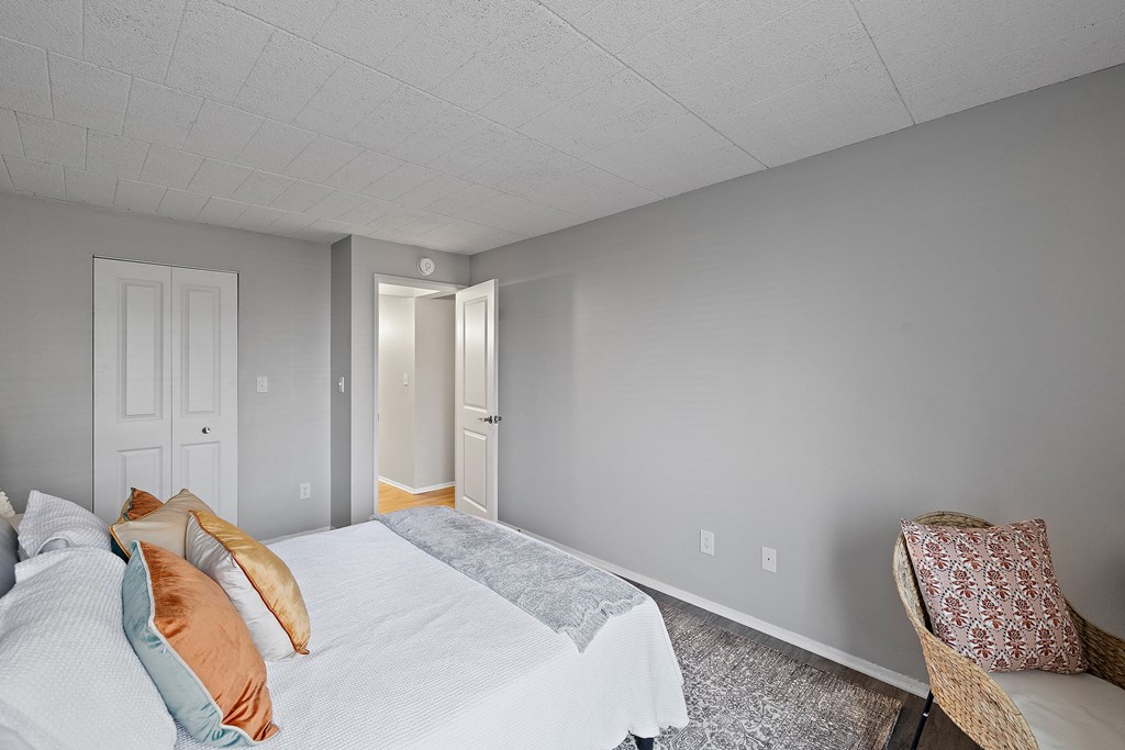 Southgate Apartments | Southgate, MI