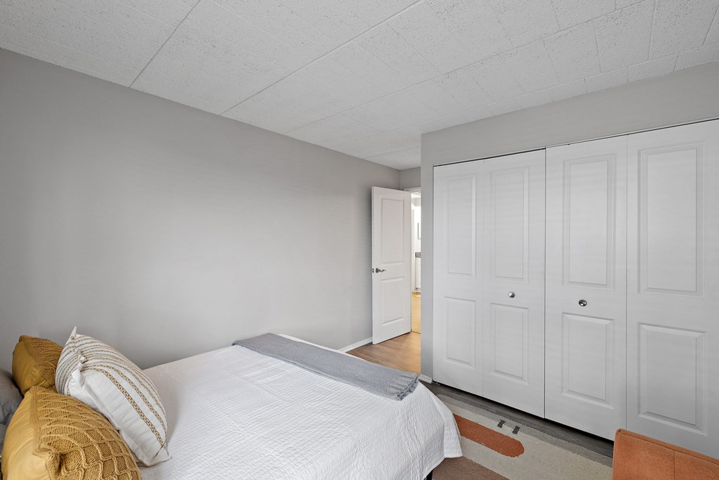 Southgate Apartments | Southgate, MI