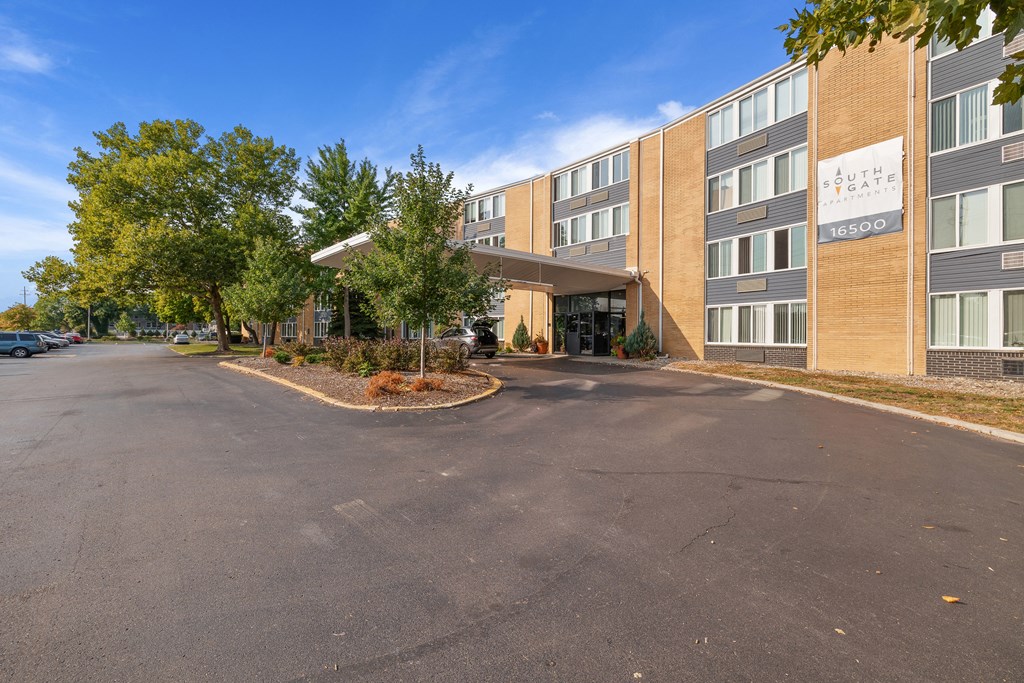 Southgate Apartments | Southgate, MI