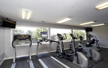 Spinnaker Court | Indianapolis, IN - Photo Gallery 33