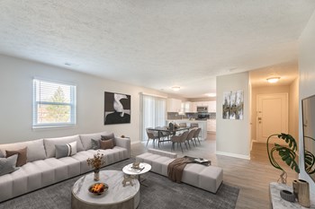 Spinnaker Court | Indianapolis, IN - Photo Gallery 15