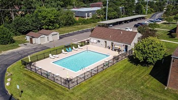 Sunnymede Apartments | Troy, MIAmenities - Photo Gallery 6